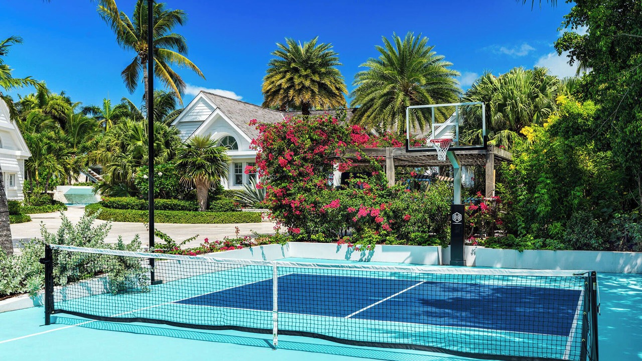 Photo of Others in Grace Bay
