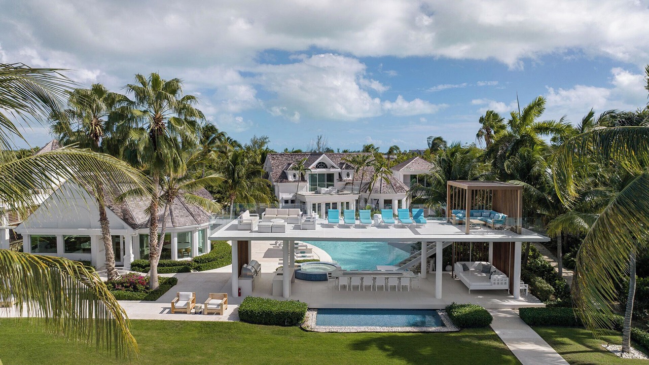 Photo of Outdoor in Grace Bay