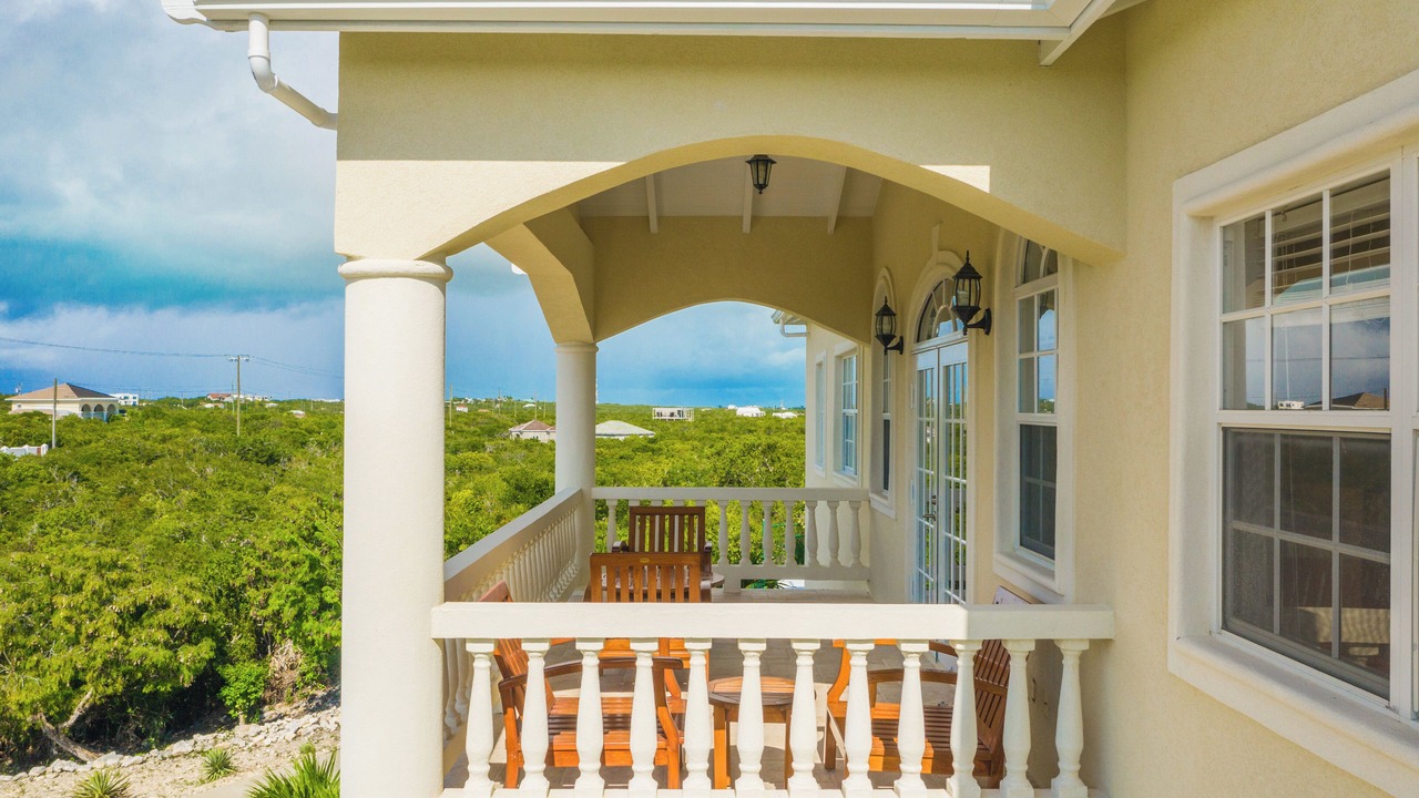 Photo of Patio Balcony in Juba Sound