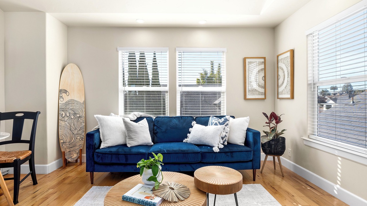 Photo of Livingroom in Eastside Santa Cruz