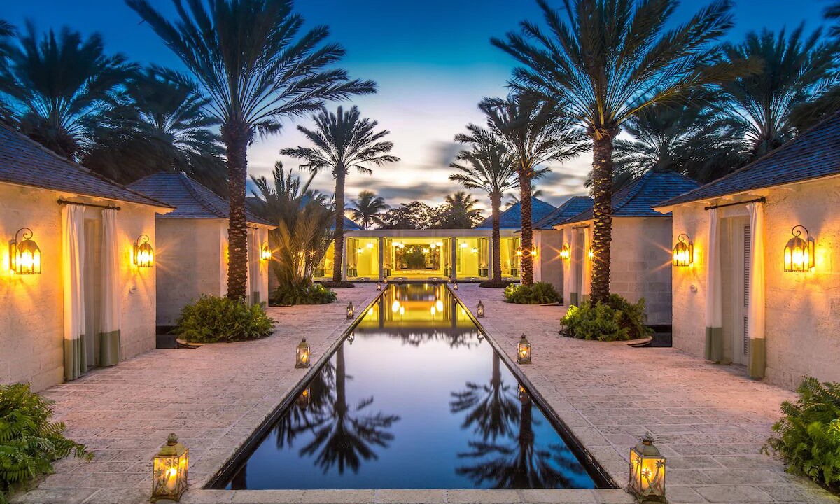 Photo of Outdoor in Grace Bay