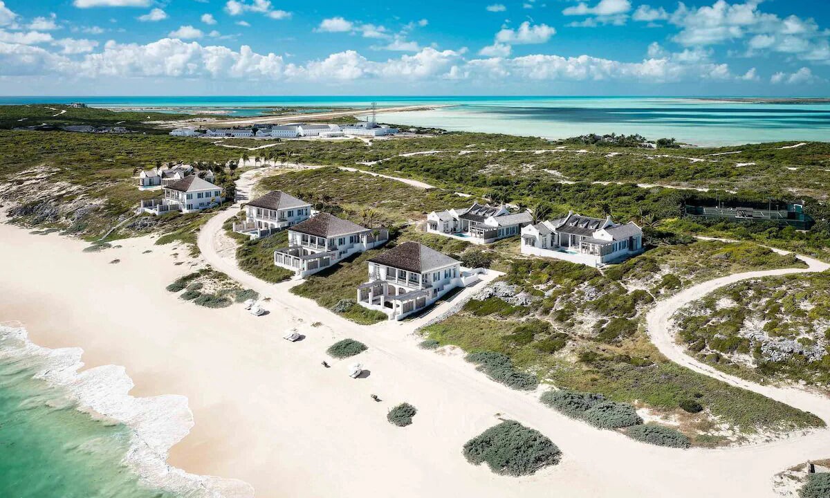 Photo of Others in Big Ambergris Cay