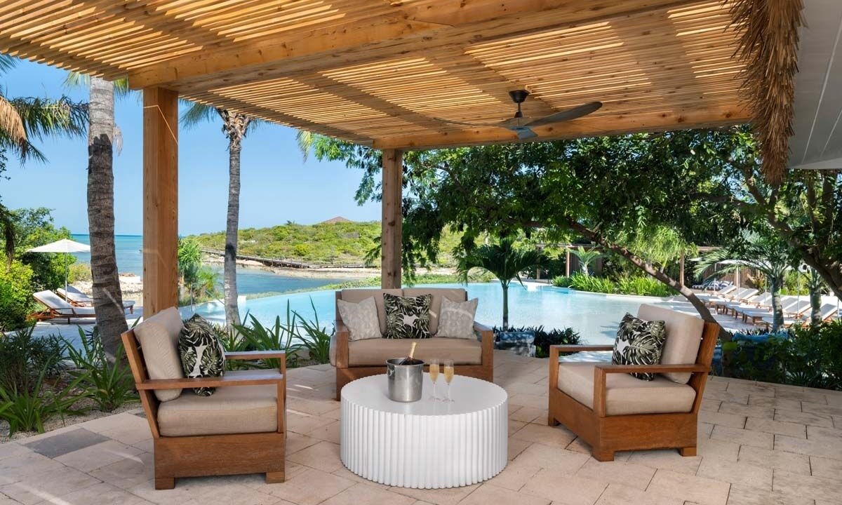 Photo of Patio Balcony in Big Ambergris Cay