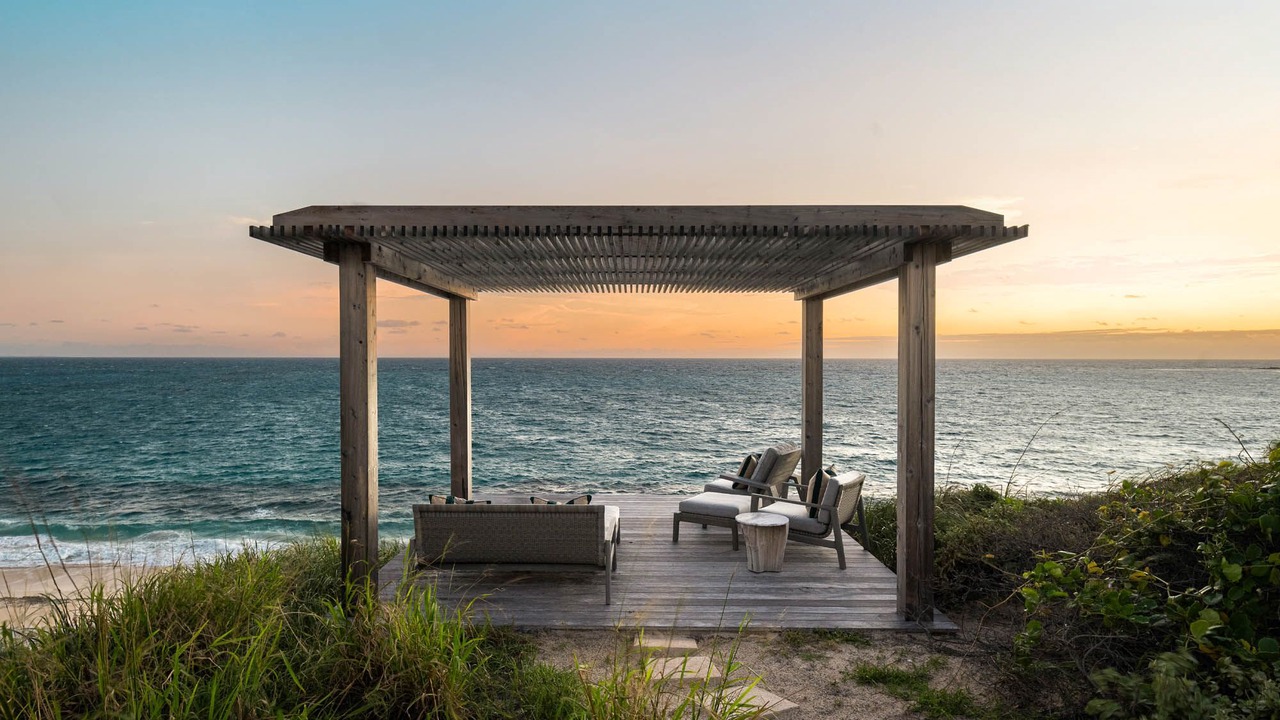 Photo of Patio Balcony in Big Ambergris Cay