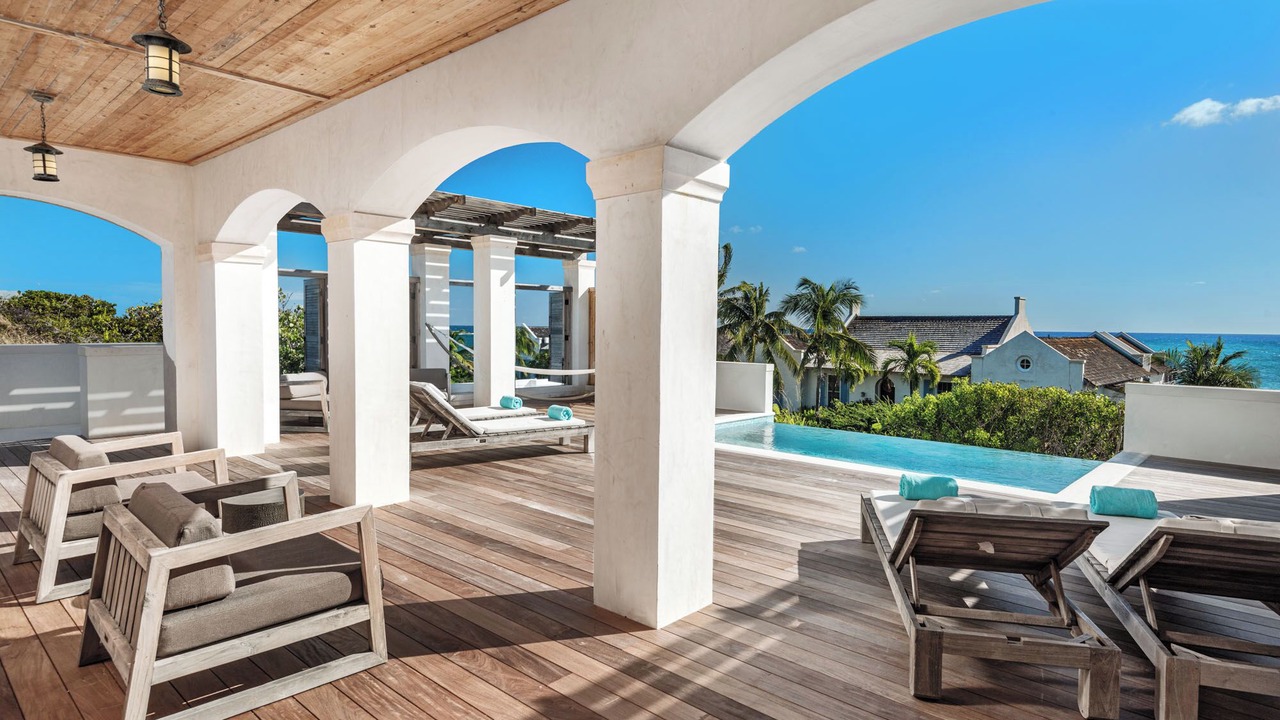 Photo of Patio Balcony in Big Ambergris Cay