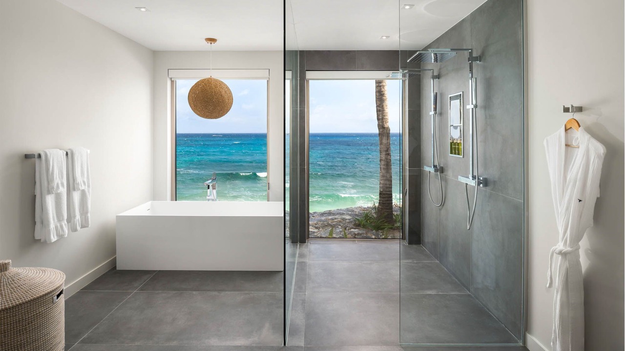 Photo of Bathroom in Big Ambergris Cay
