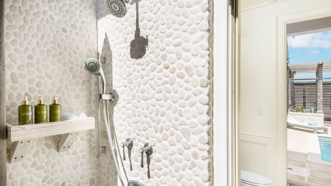 Photo of Bathroom in Big Ambergris Cay