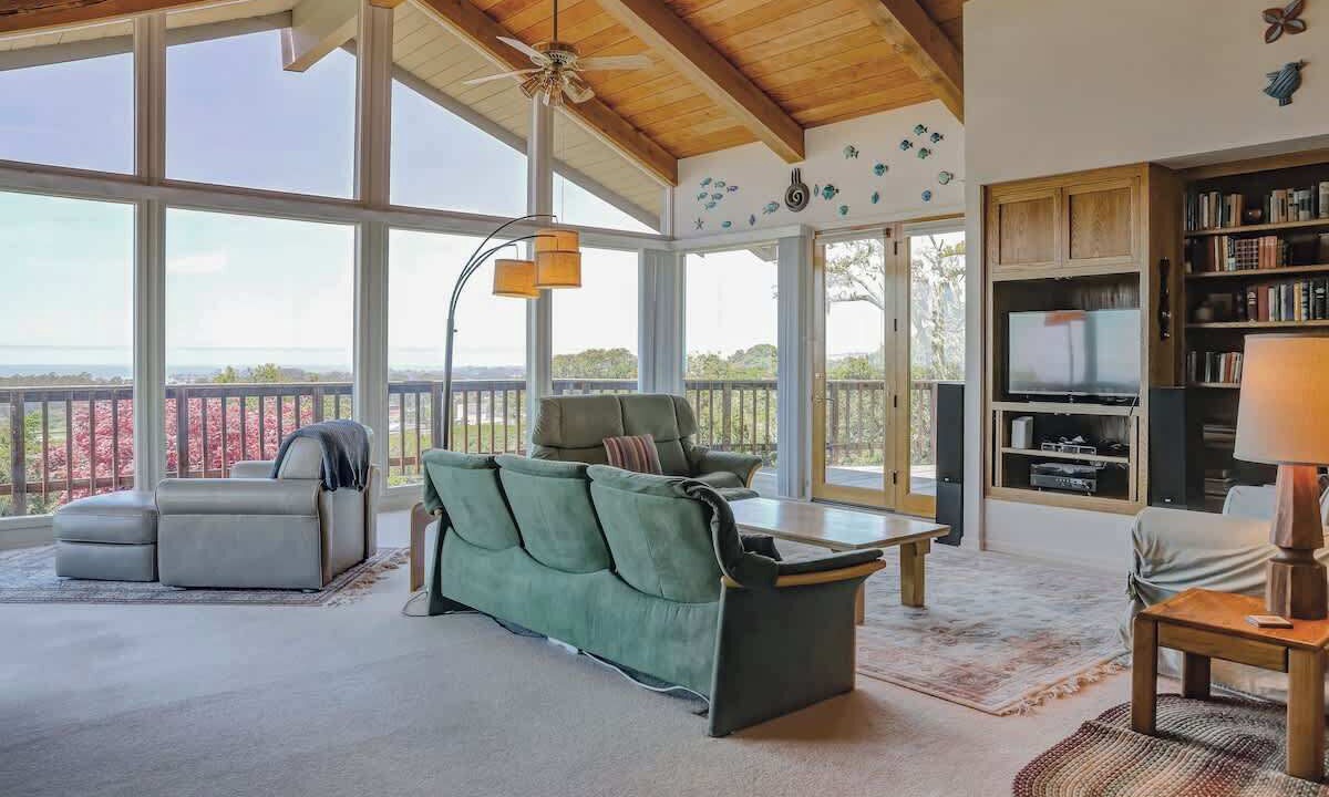 Photo of Livingroom in Aptos