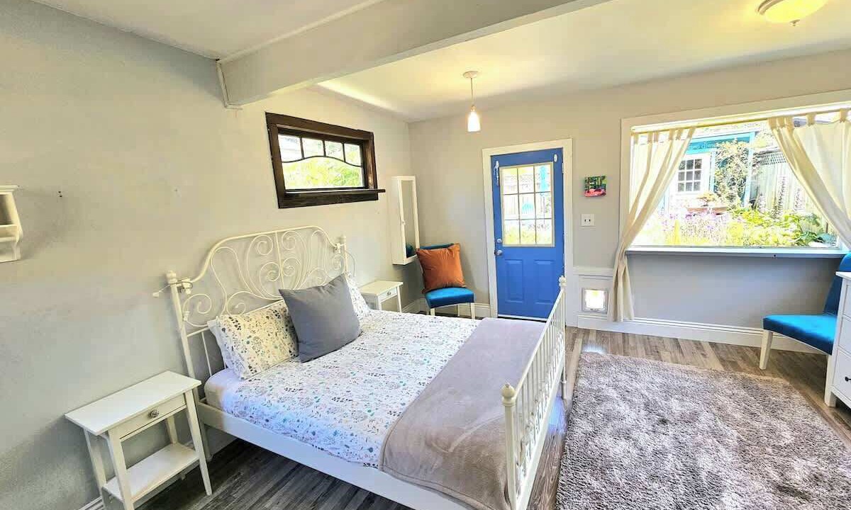 Photo of Bedroom in Westside Santa Cruz