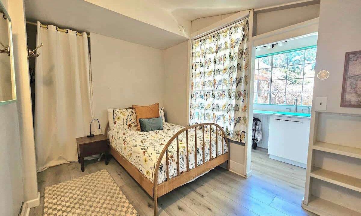Photo of Bedroom in Westside Santa Cruz