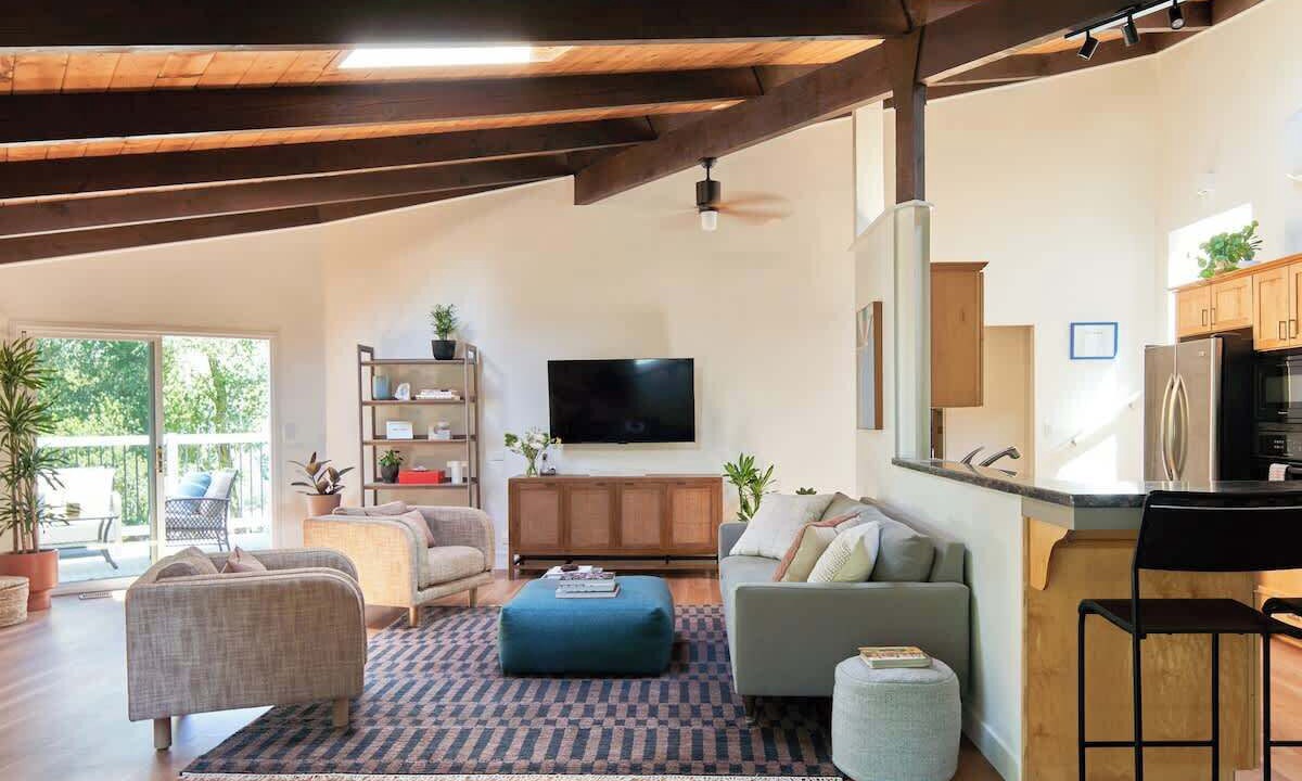Photo of Livingroom in Aptos Hills-Larkin Valley