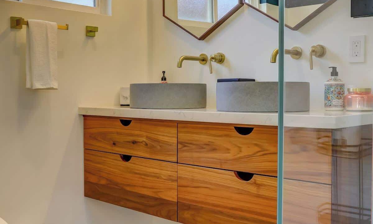 Photo of Bathroom in Westside Santa Cruz