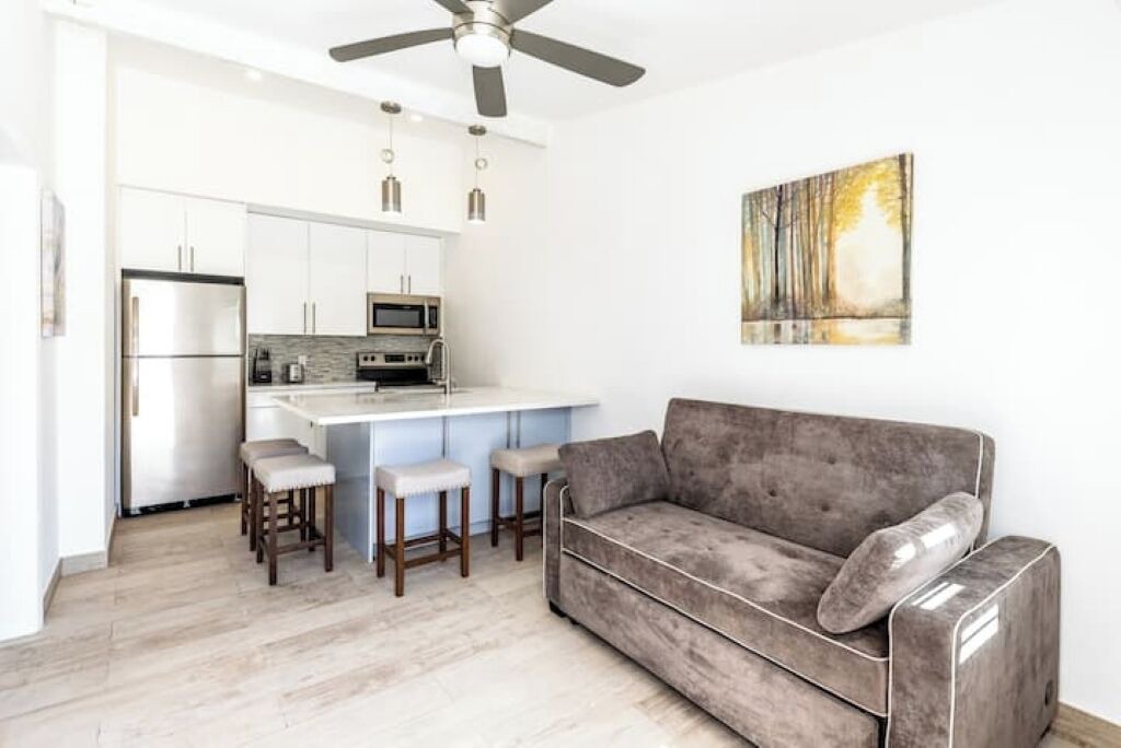 Photo of Livingroom in Kew Town Settlement