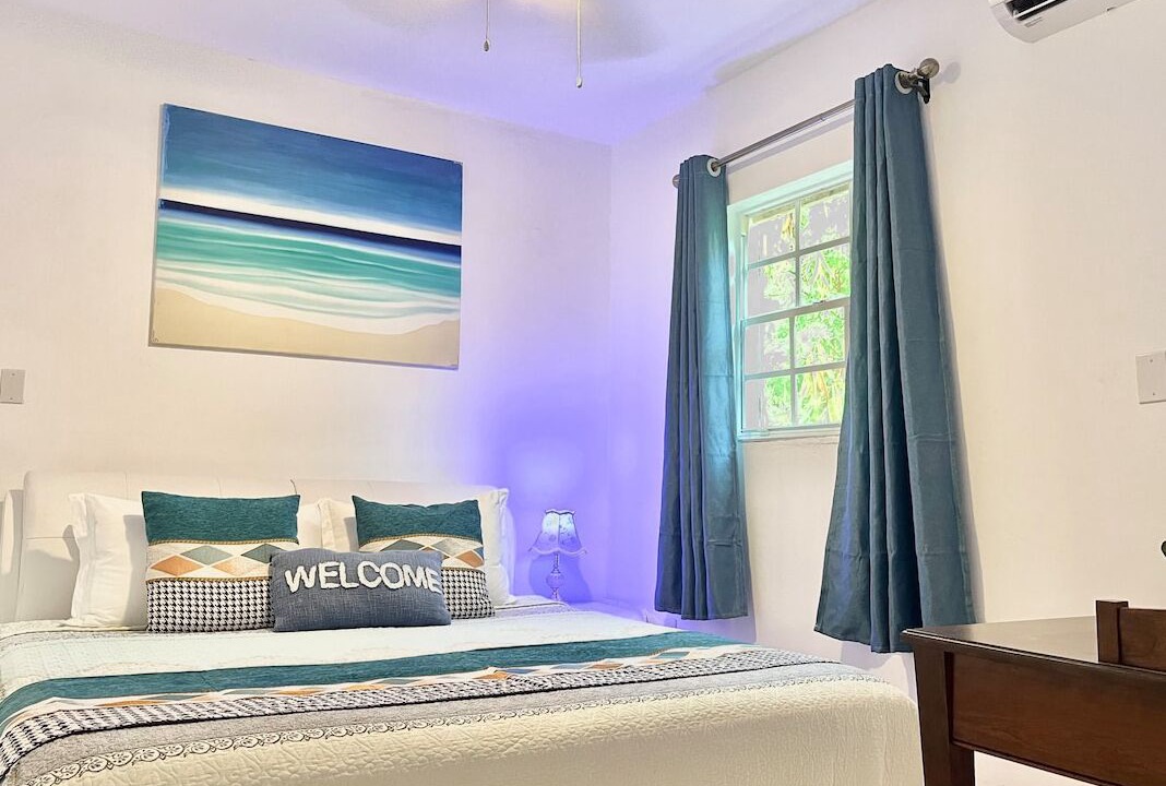 Photo of Bedroom in Venetian Road Settlement