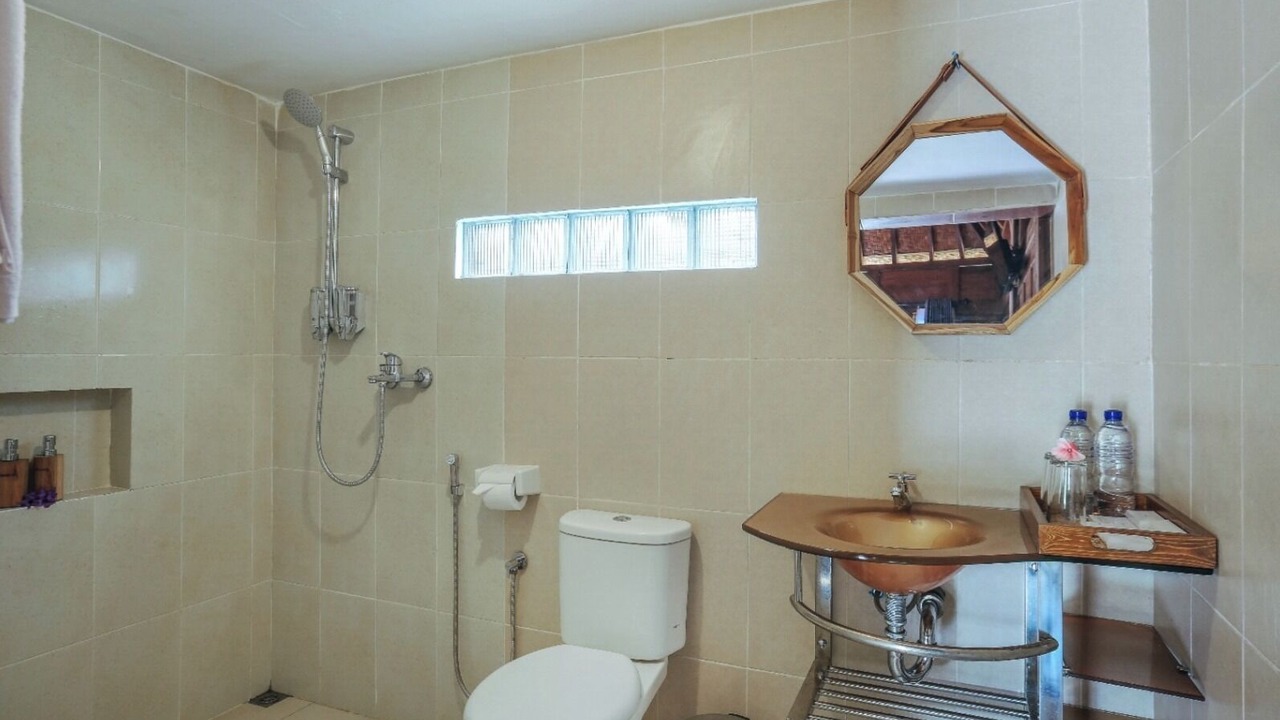 Photo of Bathroom in Batunya
