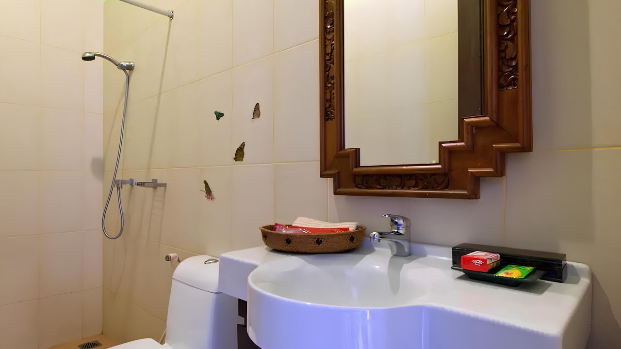 Photo of Bathroom in Taman Griya