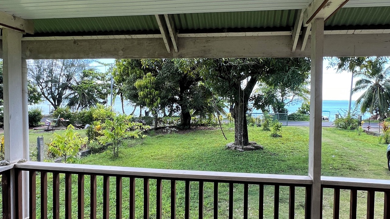 Photo of Patio Balcony in Teahupoo