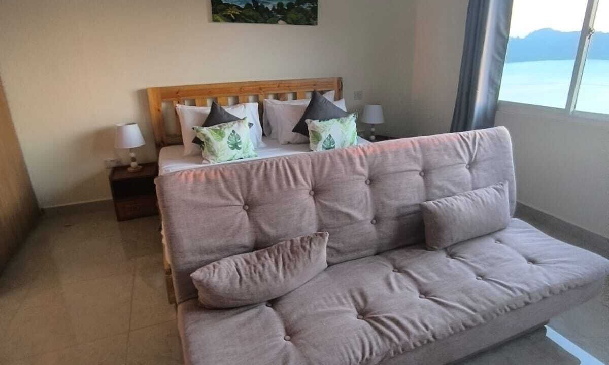 Photo of Bedroom in Anse Boileau