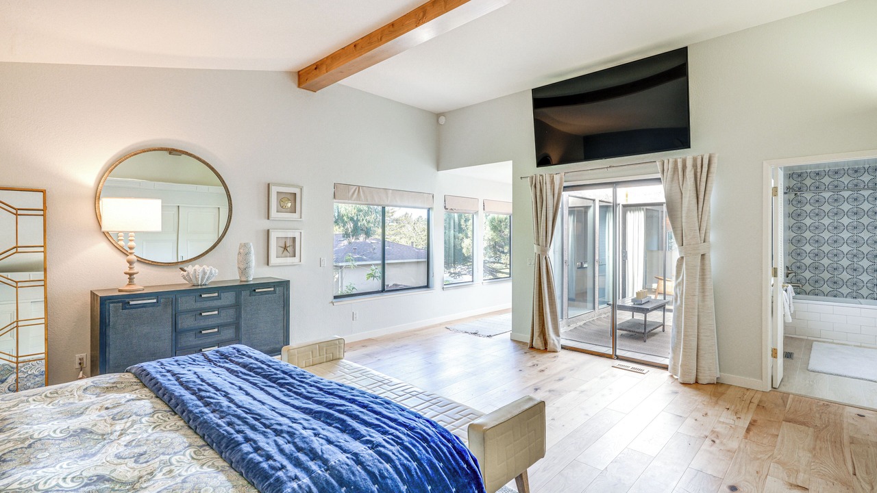 Photo of Bedroom in Rio del Mar