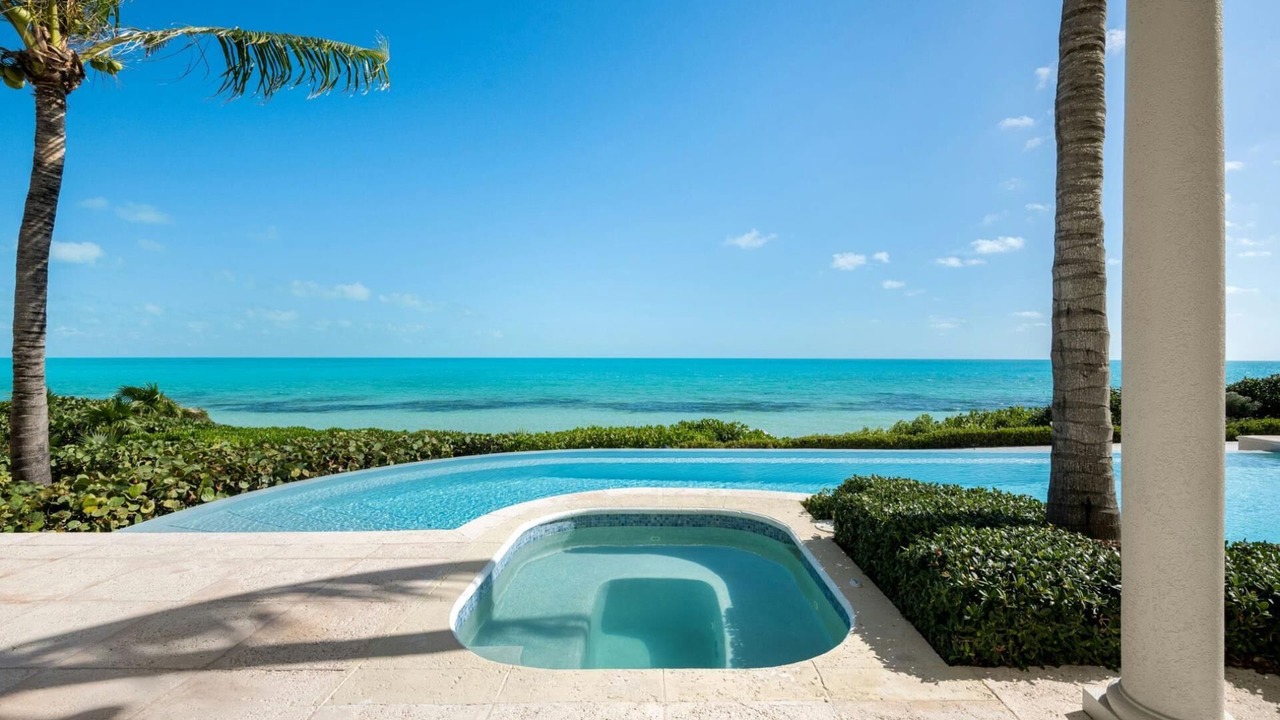 Photo of Outdoor in Long Bay Hills
