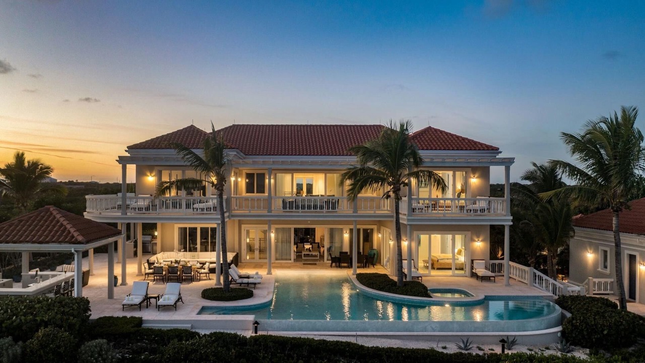 Photo of Outdoor in Long Bay Hills