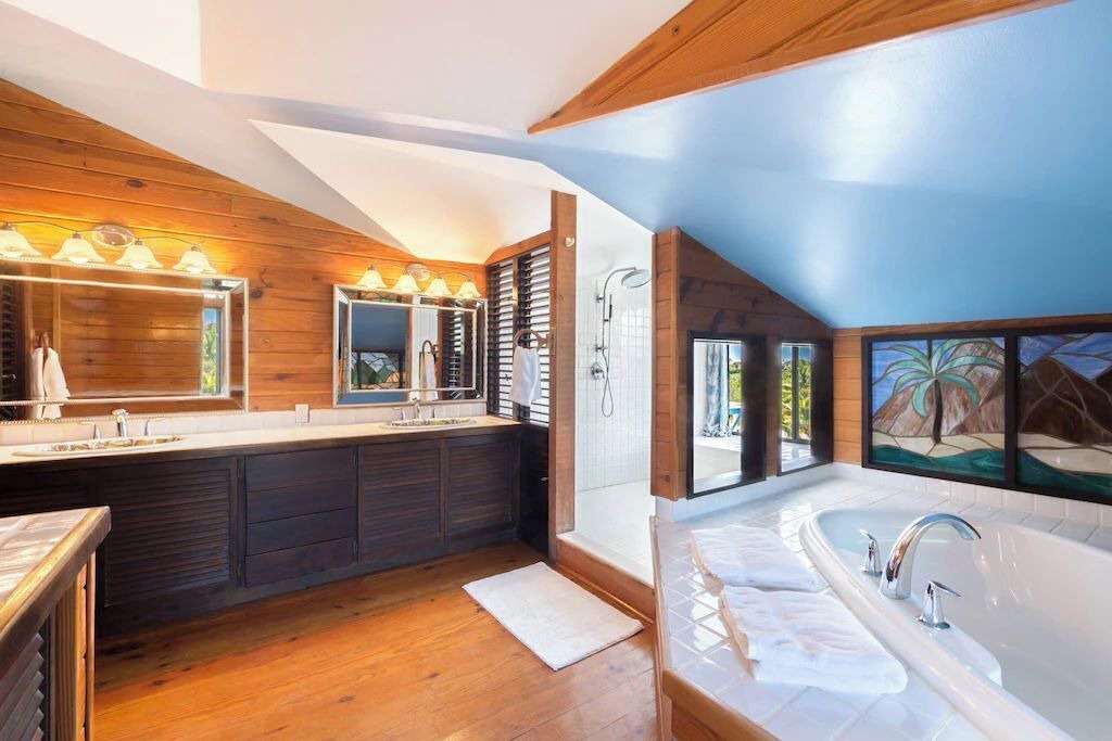 Photo of Bathroom in Ocean Point