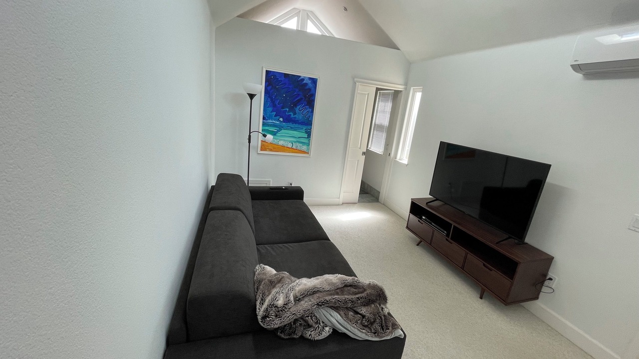 Photo of Livingroom in Seabright