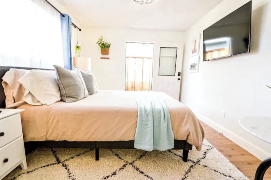 Photo of Bedroom in Westside Santa Cruz