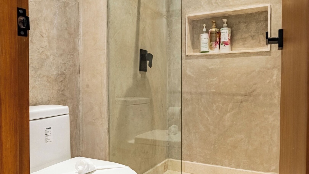Photo of Bathroom in Colonia Meteorologico