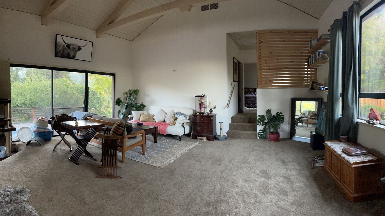 Photo of Livingroom in Day Valley