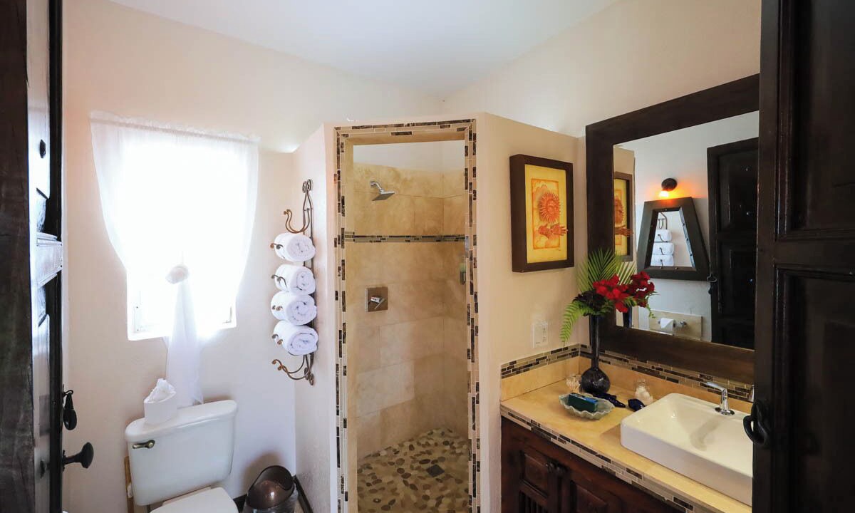 Photo of Bathroom in Leeward Settlement