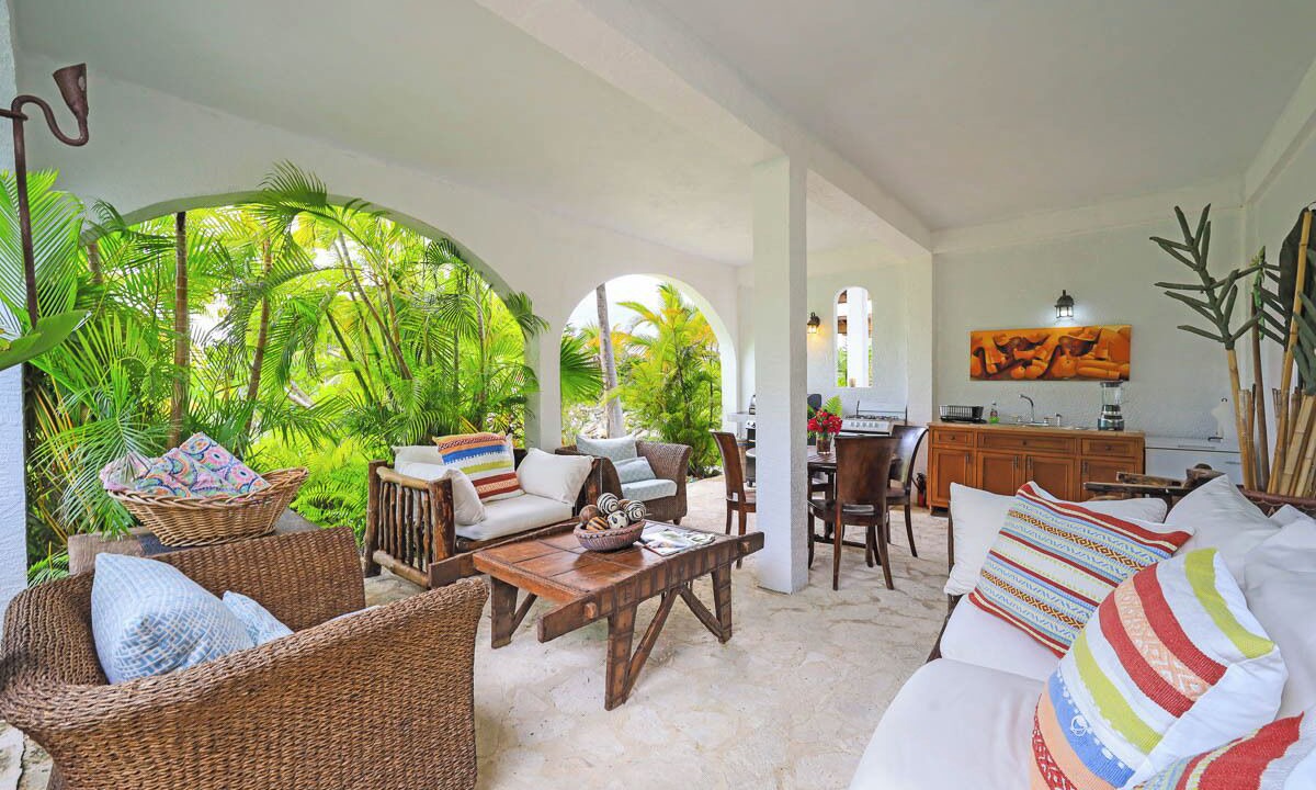 Photo of Livingroom in Leeward Settlement