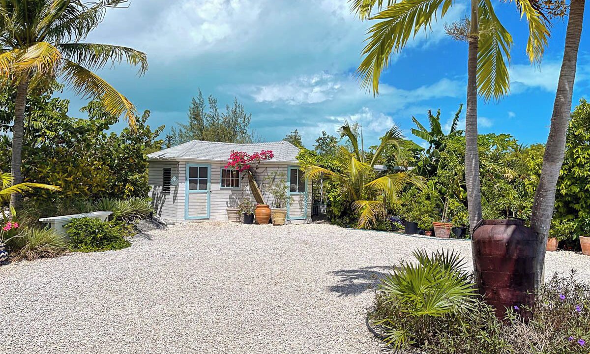 Photo of Outdoor in Leeward Settlement