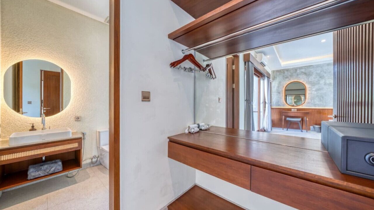 Photo of Bathroom in Kampial