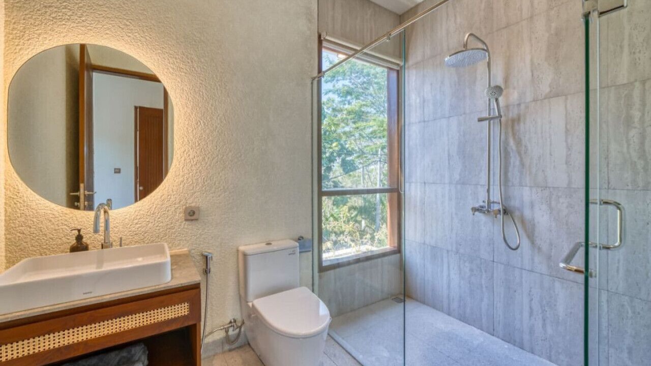 Photo of Bathroom in Kampial