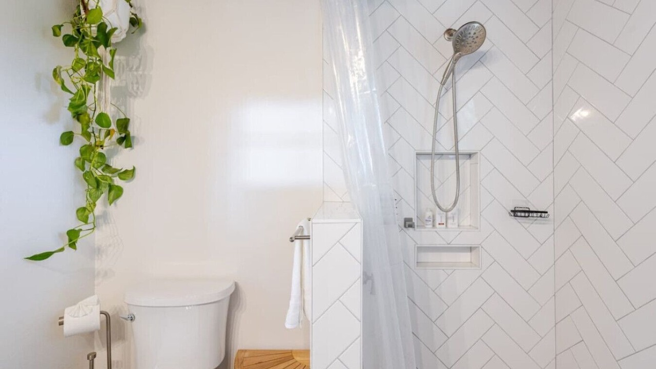 Photo of Bathroom in Amesti