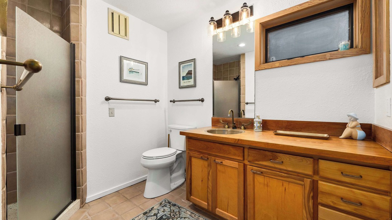 Photo of Bathroom in Eastside Santa Cruz