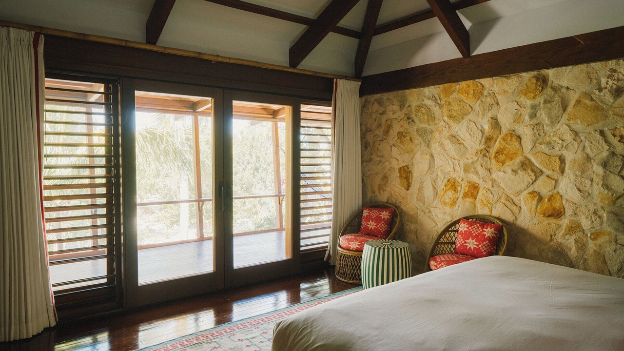 Photo of Bedroom in Leeward Settlement