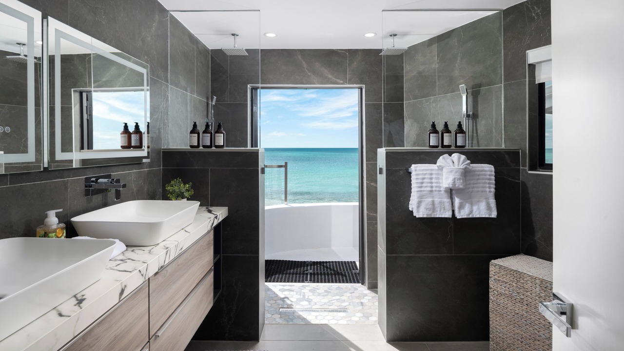 Photo of Bathroom in Venetian Road Settlement