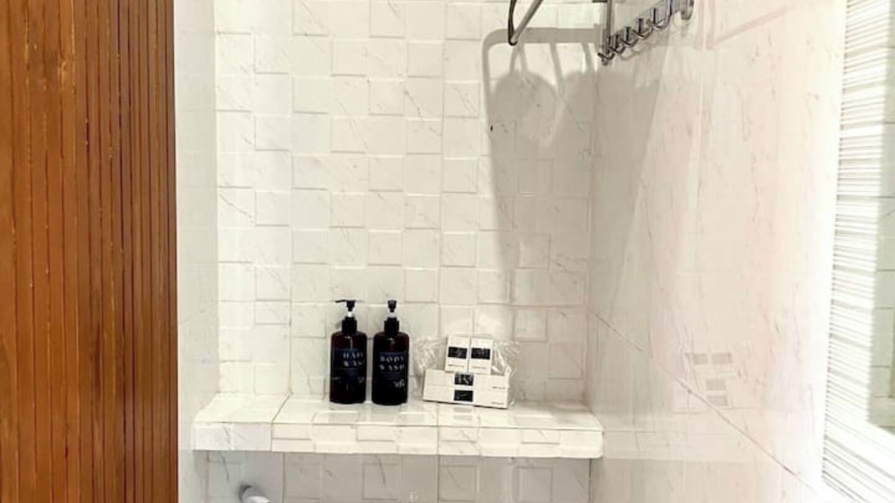 Photo of Bathroom in Padangsambian Klod