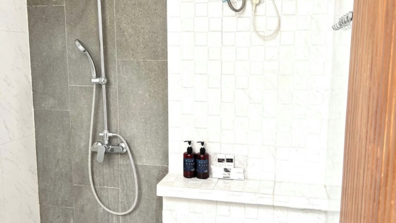 Photo of Bathroom in Padangsambian Klod
