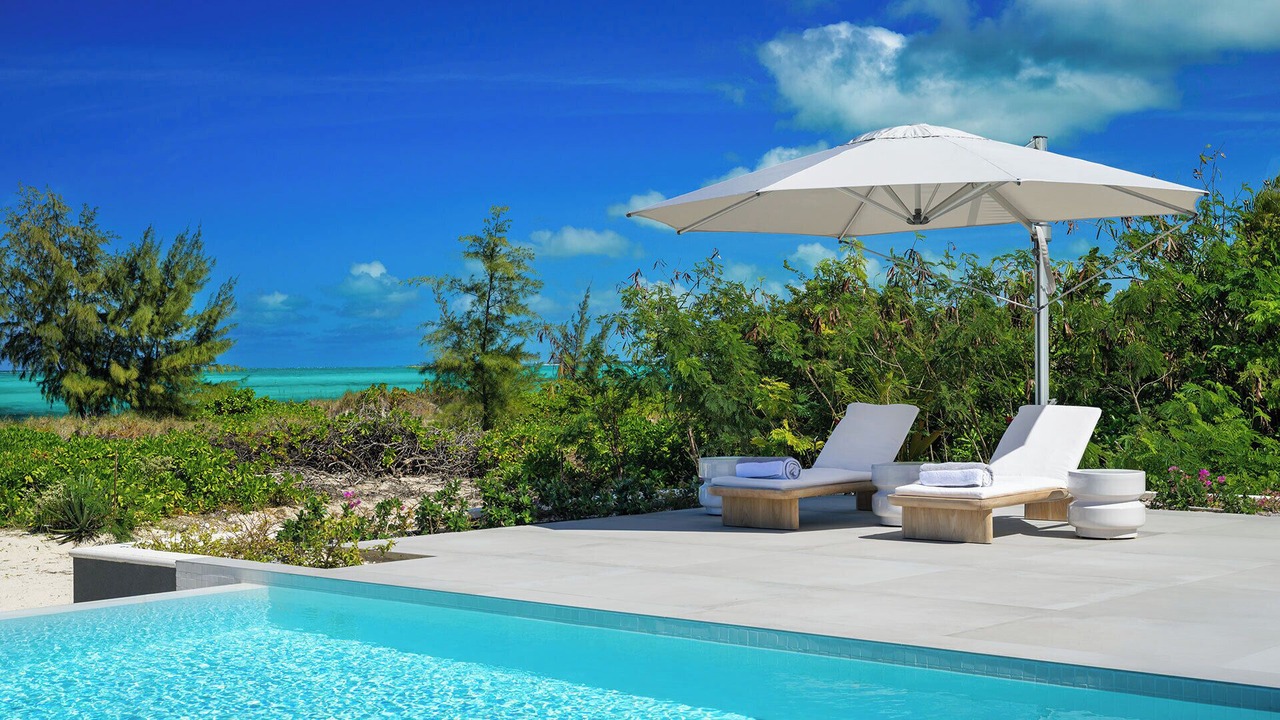 Photo of Outdoor in Grace Bay West