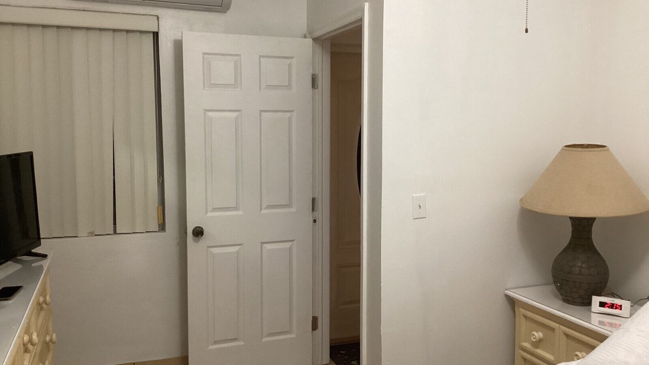 Photo of Bedroom in Cockburn Town