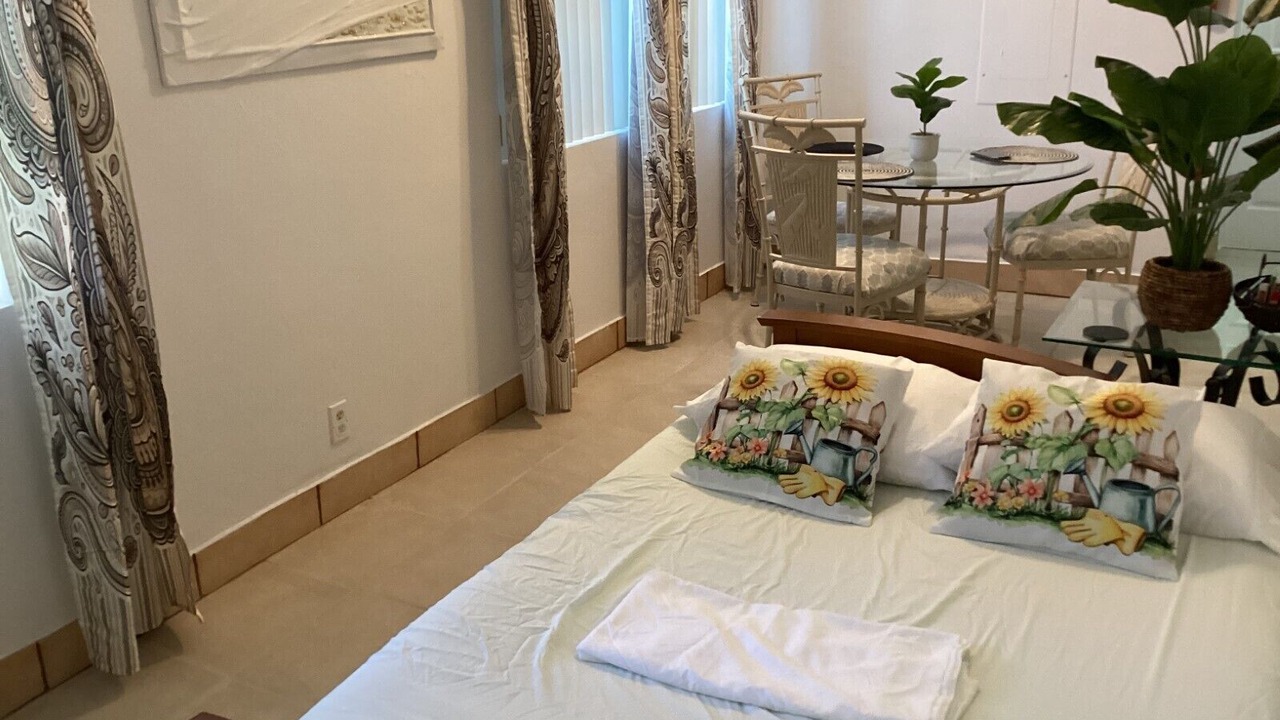 Photo of Bedroom in Cockburn Town
