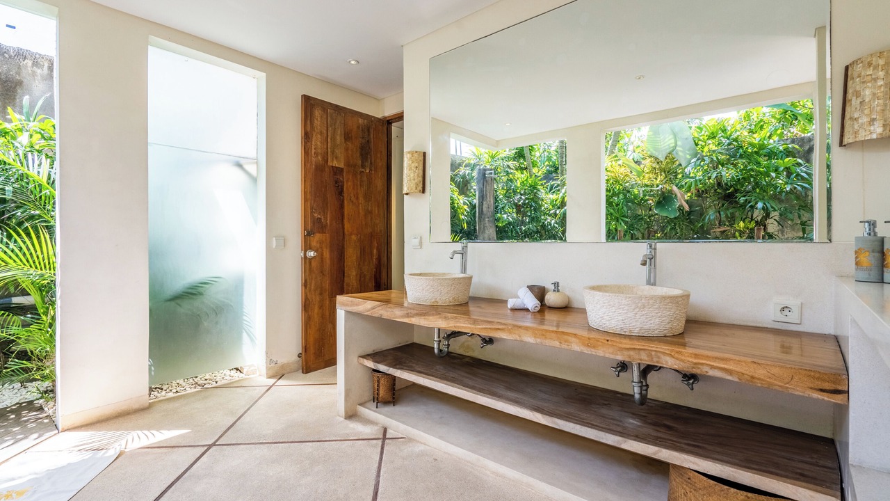 Photo of Bathroom in Central Seminyak