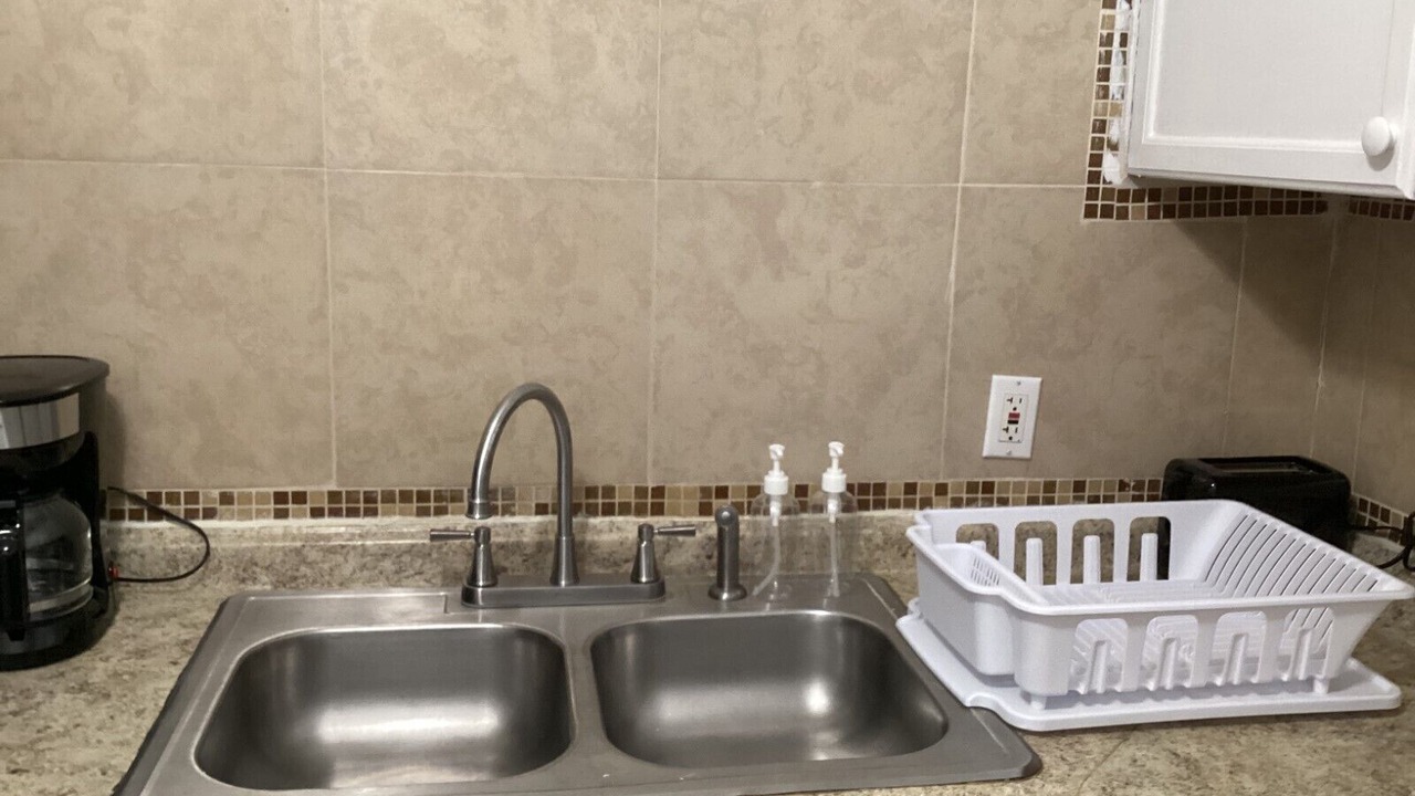 Photo of Kitchen in Cockburn Town