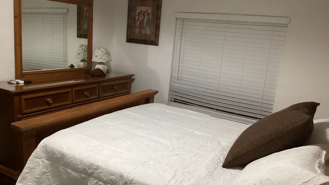 Photo of Bedroom in Cockburn Town