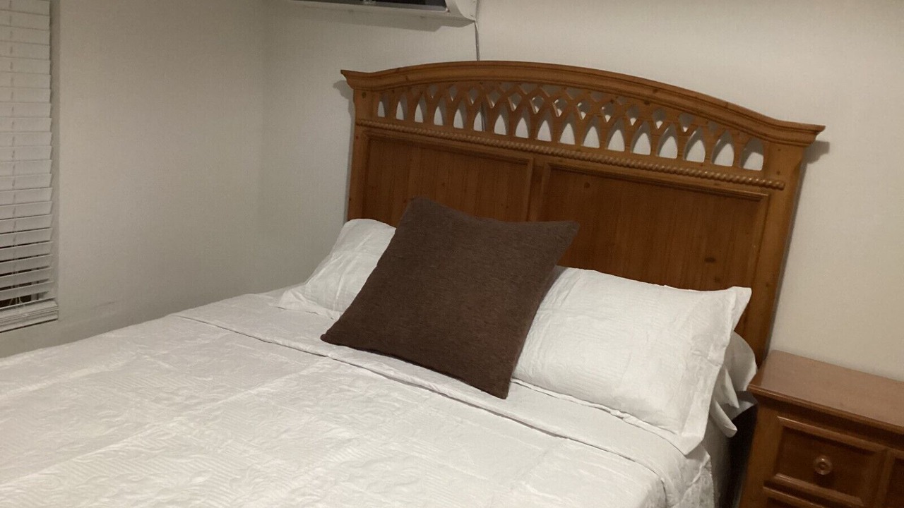 Photo of Bedroom in Cockburn Town