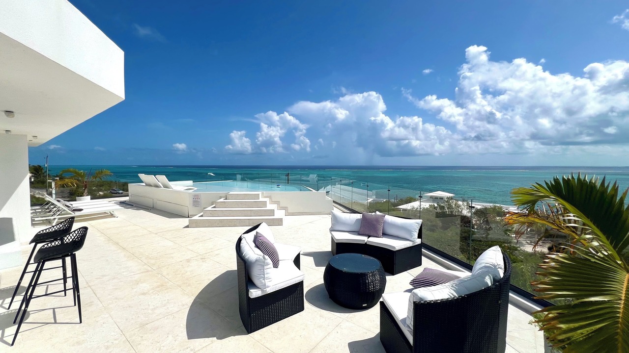 Photo of Patio Balcony in Middle Caicos