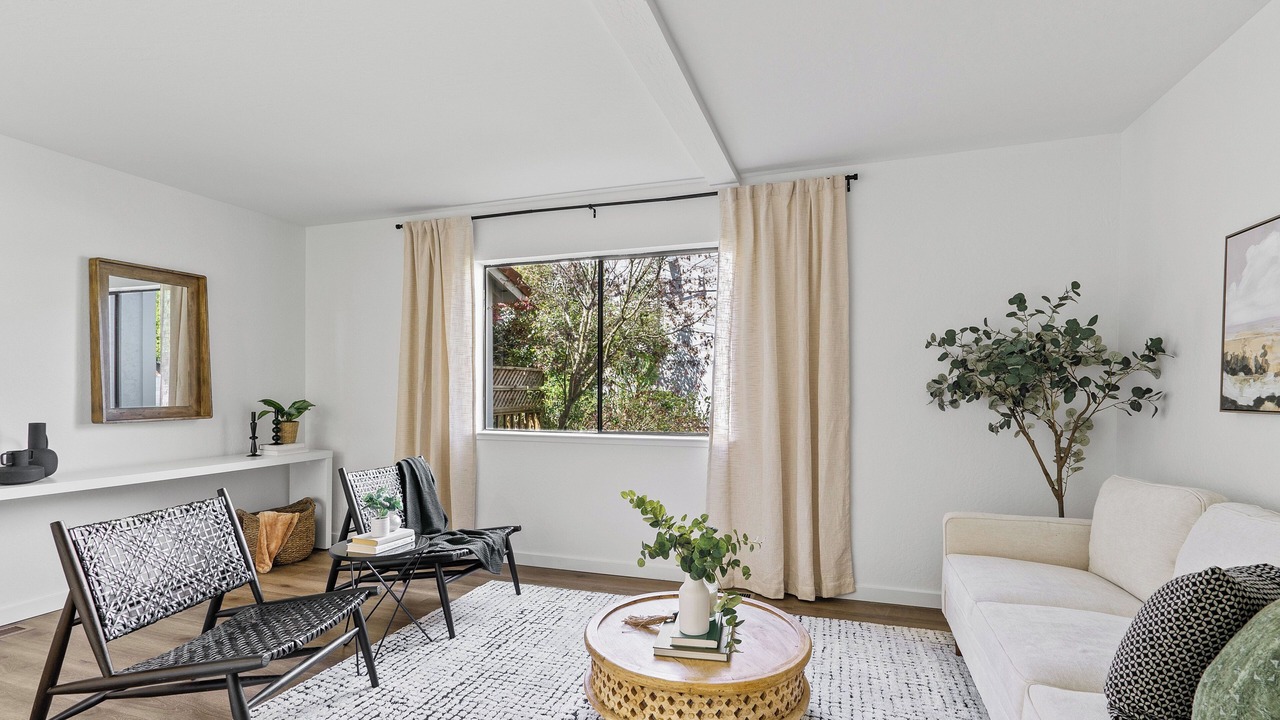 Photo of Livingroom in Aptos